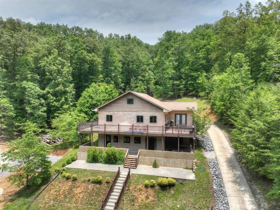 The Chariot - Creek Front With Hottub, Fire Pits, Billiards, Ev Charger - Sandalwood Stays ブルーリッジ山脈 エクステリア 写真