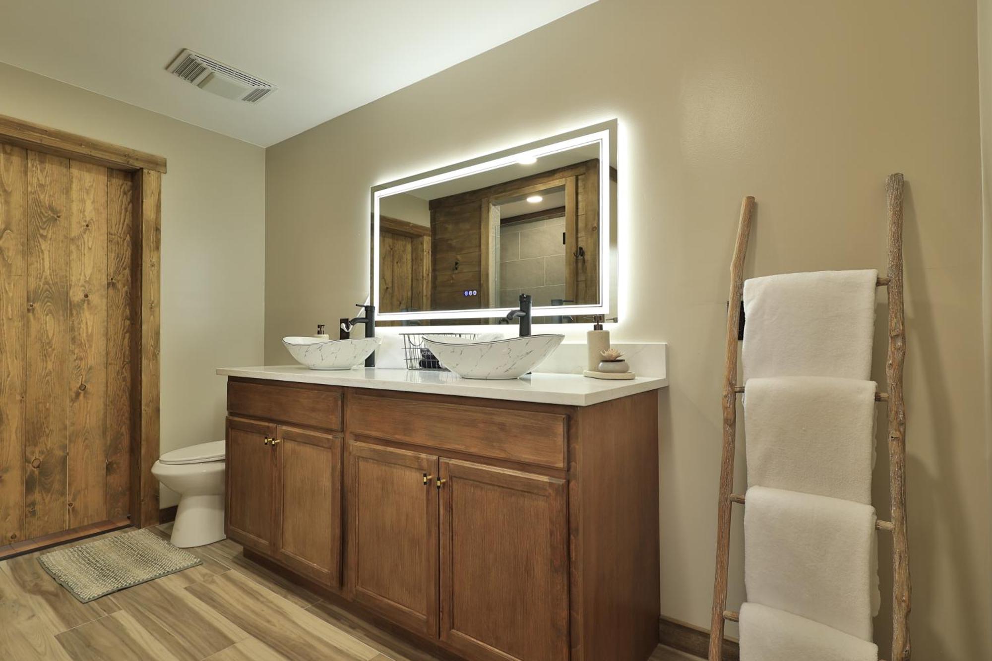 The Chariot - Creek Front With Hottub, Fire Pits, Billiards, Ev Charger - Sandalwood Stays ブルーリッジ山脈 エクステリア 写真