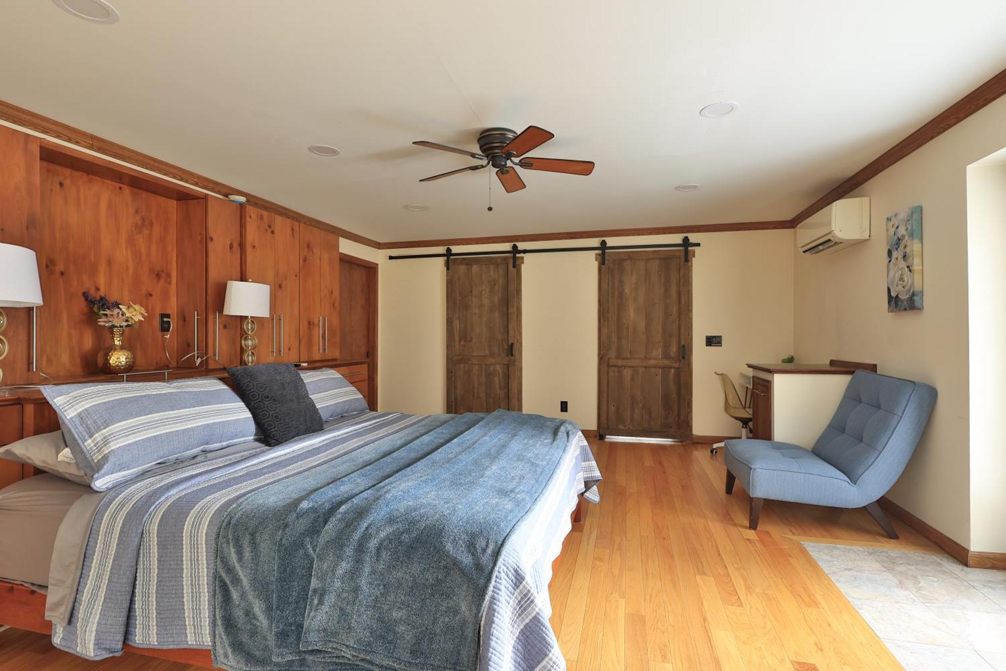 The Chariot - Creek Front With Hottub, Fire Pits, Billiards, Ev Charger - Sandalwood Stays ブルーリッジ山脈 エクステリア 写真